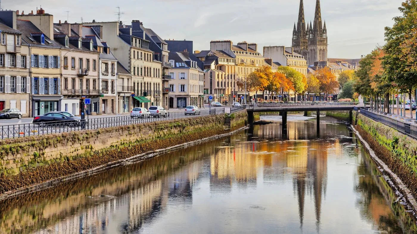 CBD à Quimper : guide Herbeevor pour choisir et commander en ligne
